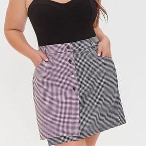NWT Forever 21 Two Toned Black and White Plaid Wrap Skirt with Buttons Size 2x